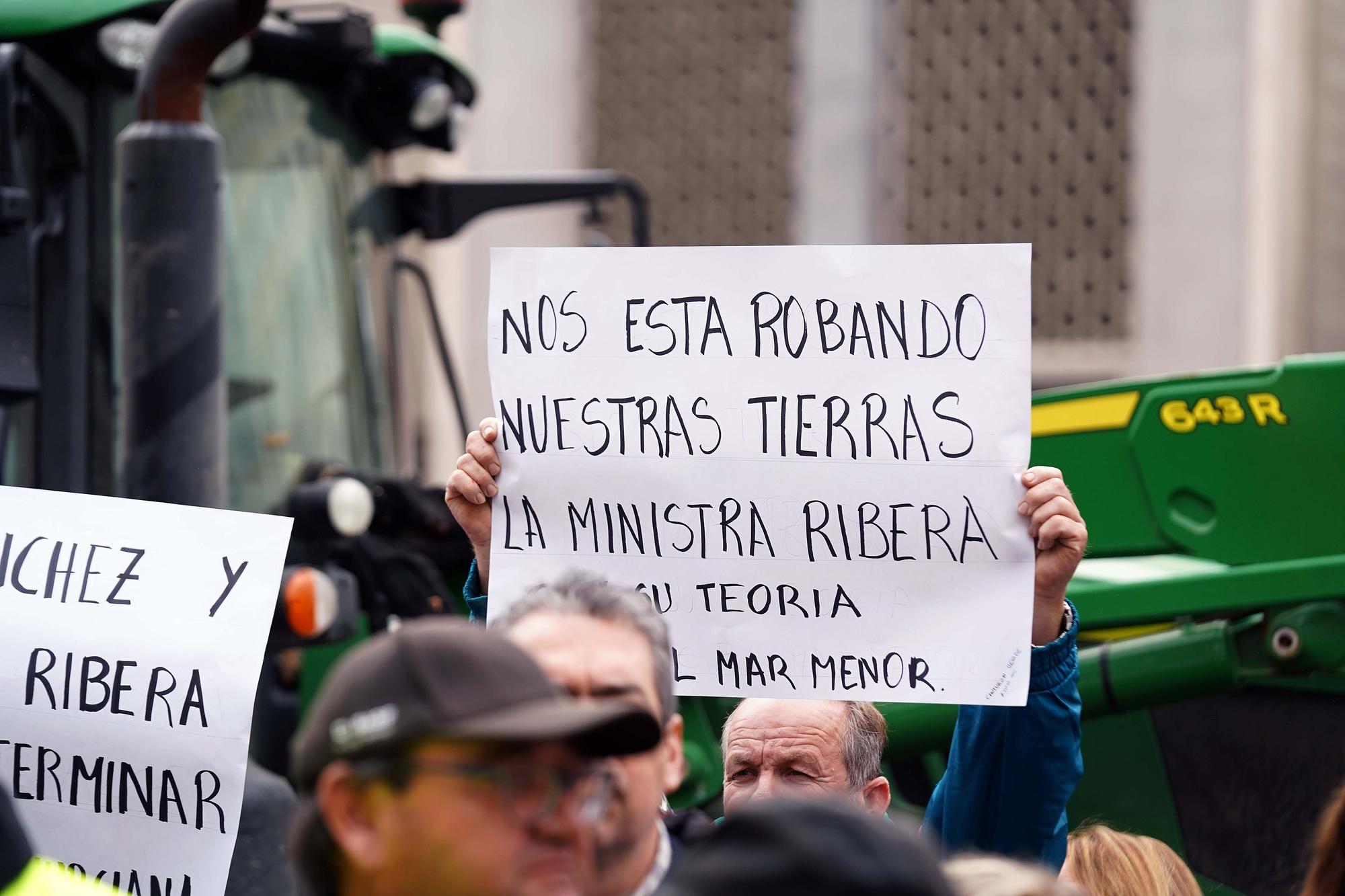 Las imágenes de la concentración en defensa del Trasvase Tajo-Segura en Madrid