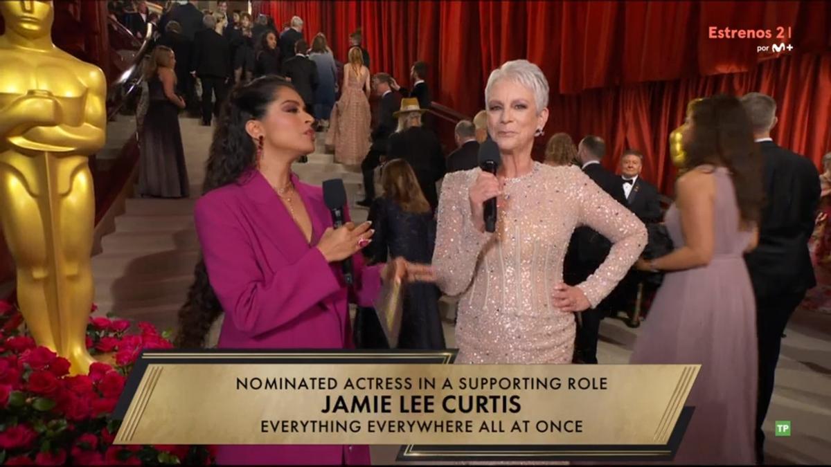 Lilly Singh, con Jamie Lee Curtis.