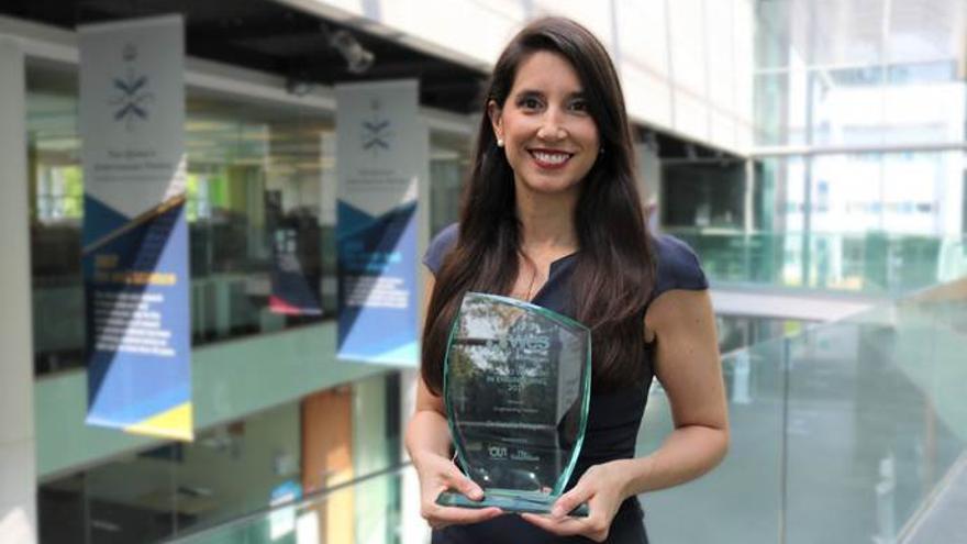 Natalia Falagán, con el premio.