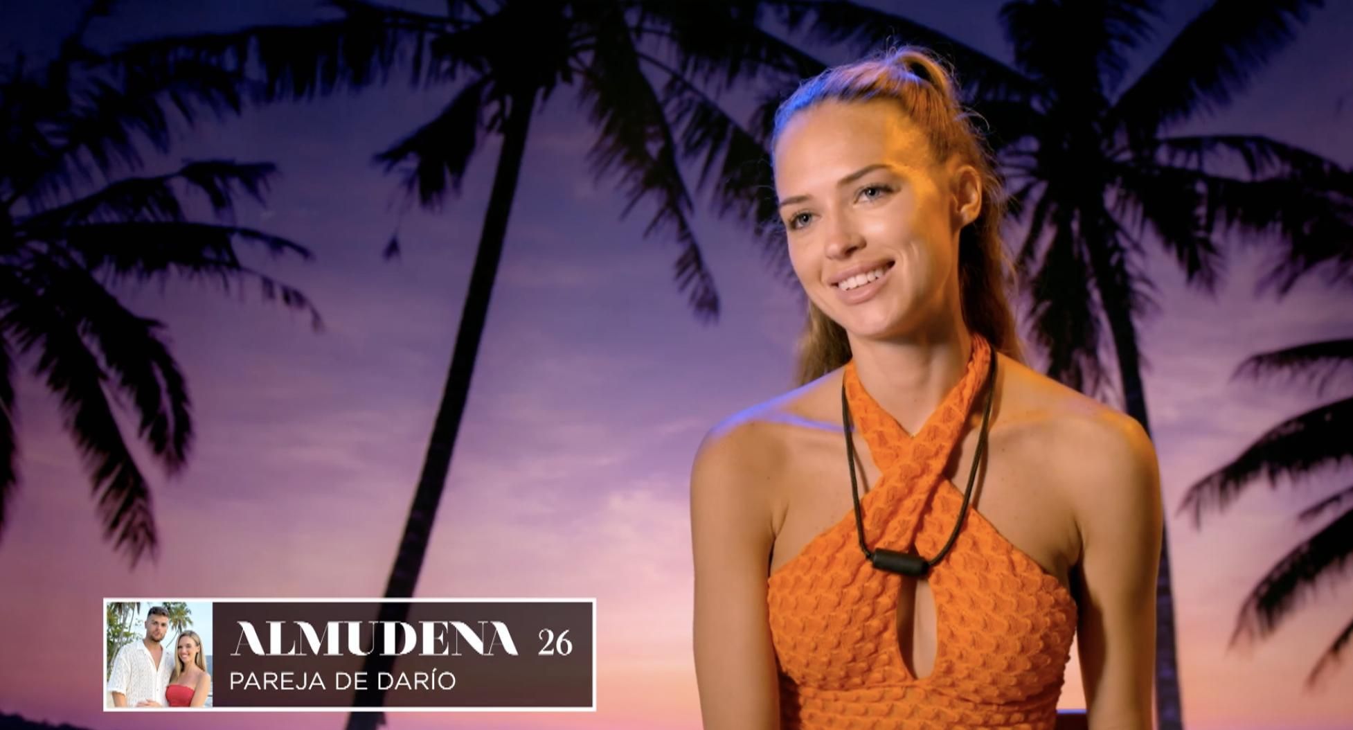 Almudena al final ha caído en la tentación de Borja