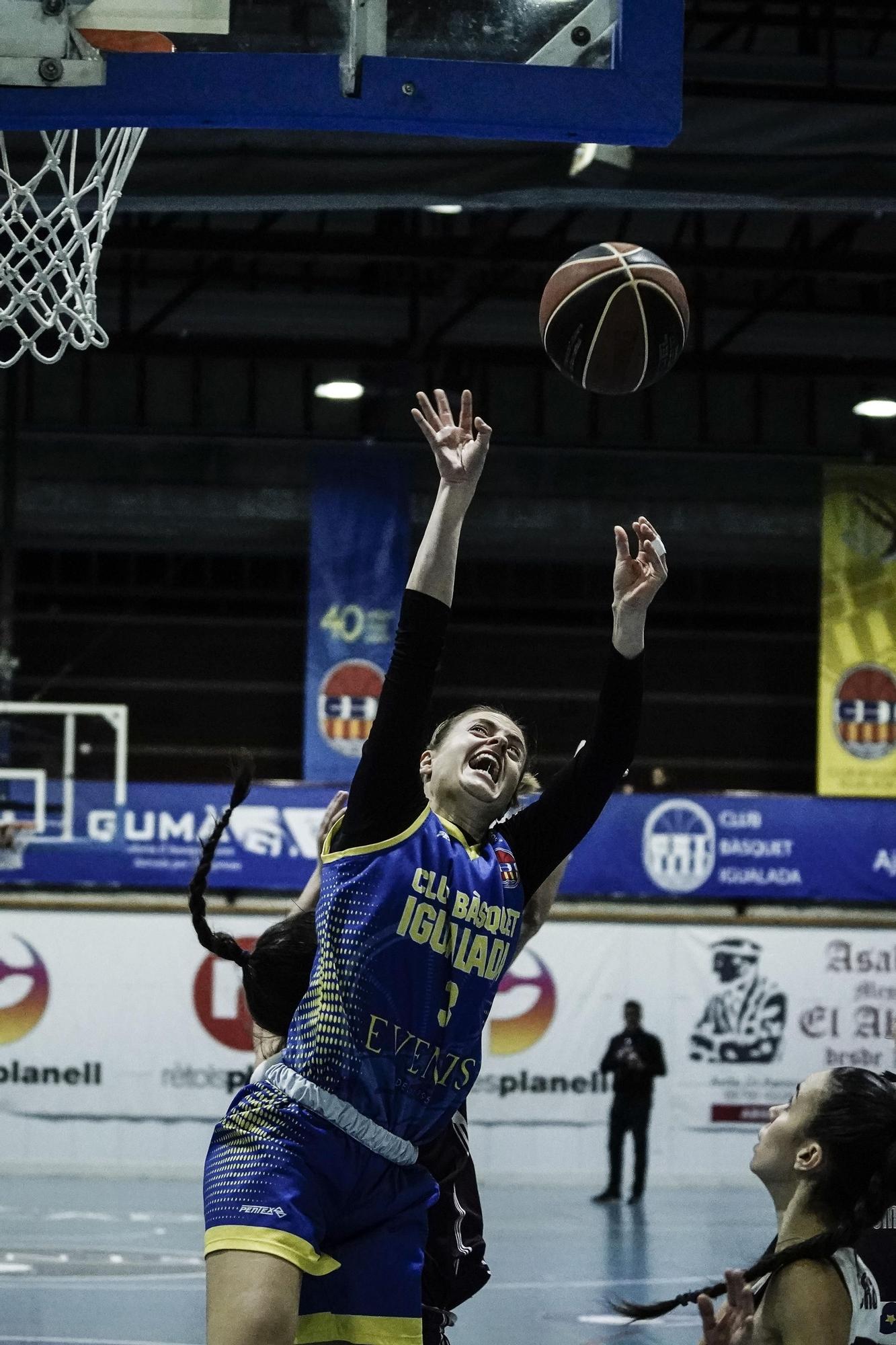 Totes les imatges de la Supercopa de bàsquet femení entre l'Igualada i el Sant Andrià