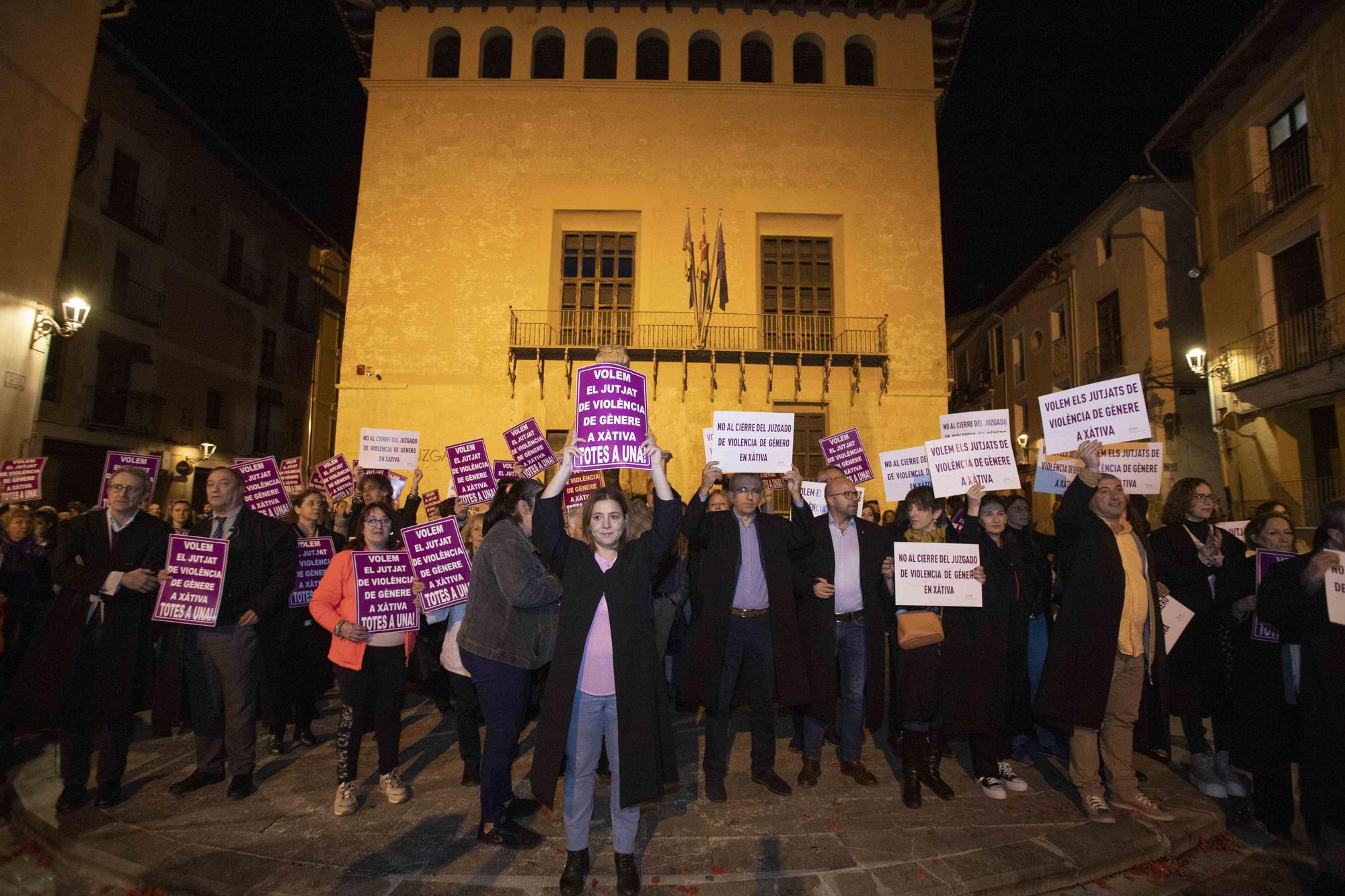 Xàtiva se une para reivindicar la permanencia del juzgado de violencia de género