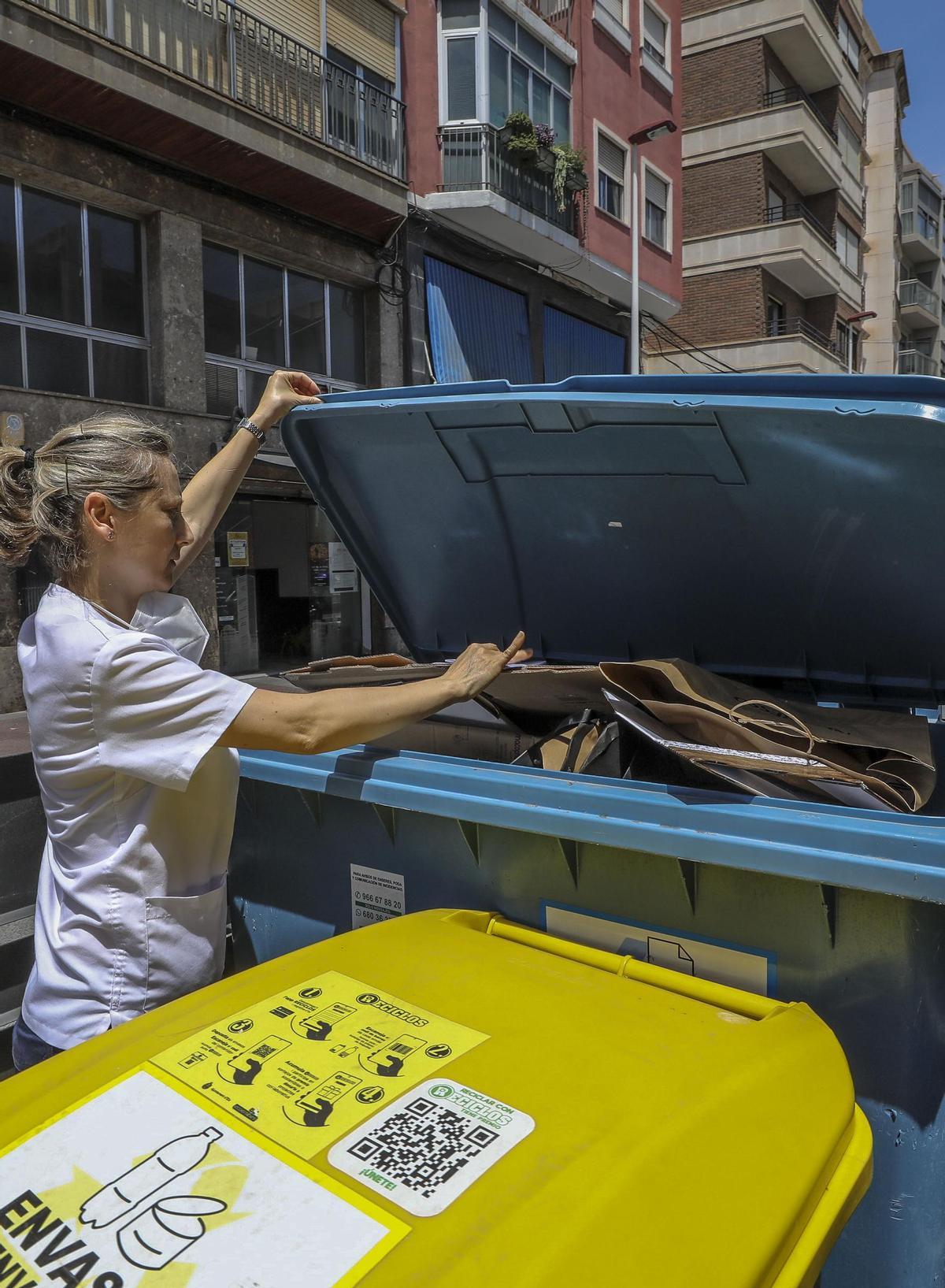 Recogida selectiva de cartón en Elche