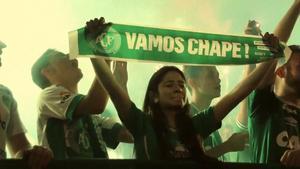 Tráiler del docuemtal sobre la historia del Chapecoense que ofrece la plataforma Netflix.