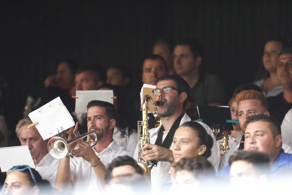 La Societat Musical Santa Cecilia de Fortaleny, en Mestalla