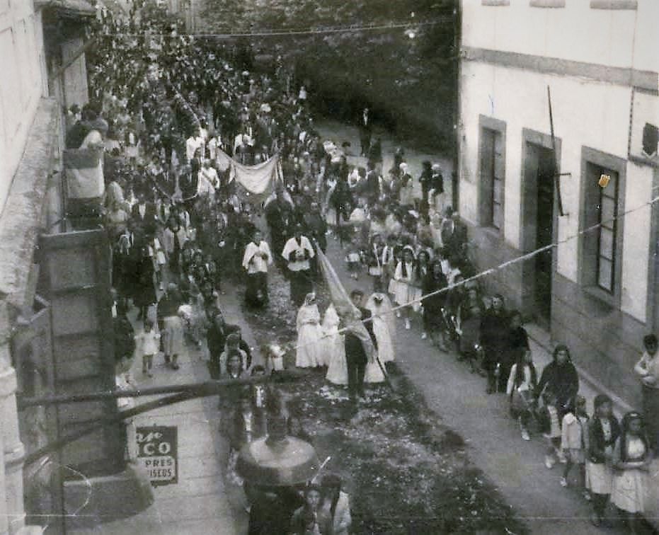 Exposición de fotografías antiguas de Bueu. Fiestas de San Martiño 2022