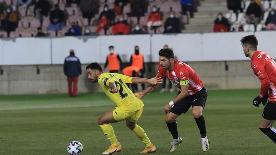 Carlos Ramos durante el Zamora - Villarreal.