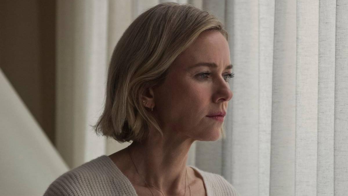 Así ha vivido Naomi Watts el embarazo después de tener menopausia a los 30