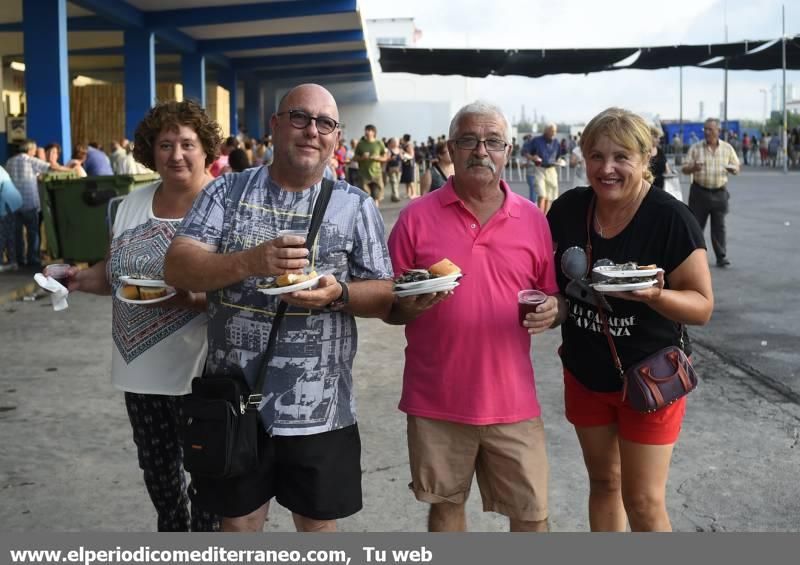 Torrà de la sardina en el Grao