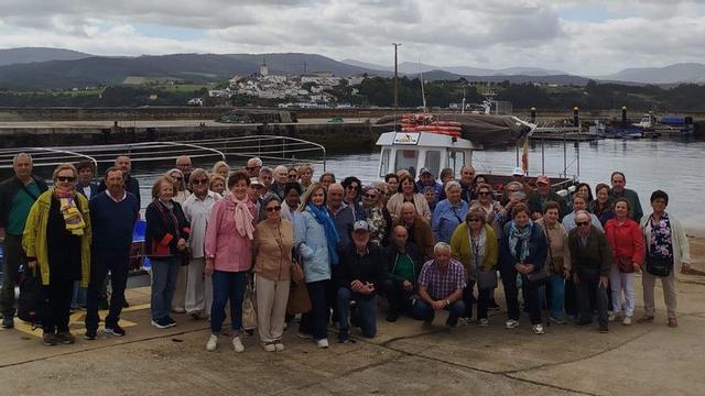 Los vecinos de Bonielles (Llanera), de excursión a Ribadeo | R. L. P.