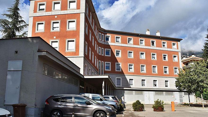 La residència Sant Bernabé suma dues morts per covid-19 i cinc hospitalitzats