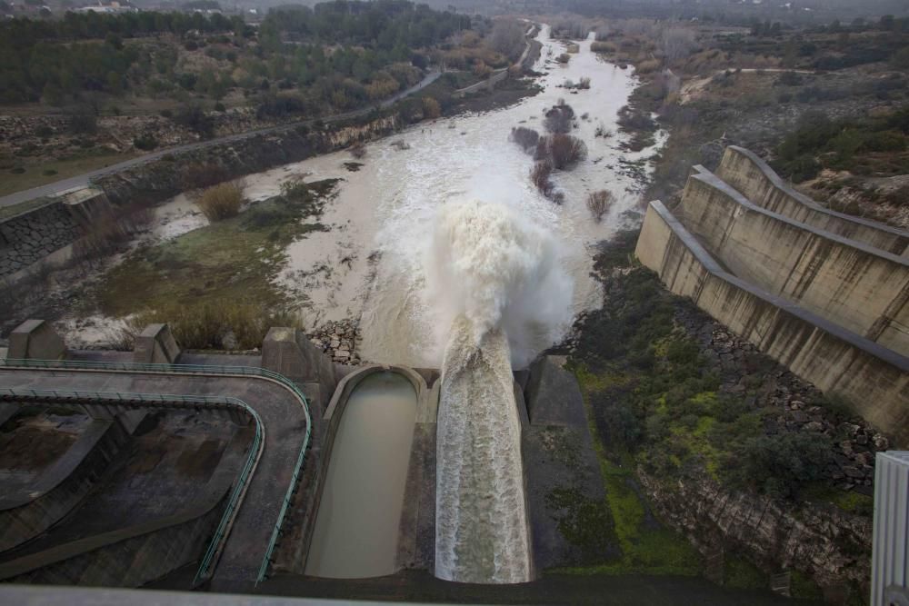 Segundo día del  Temporal Gloria en la Vall d'Albaida, la Costera y la Canal de Navarrés