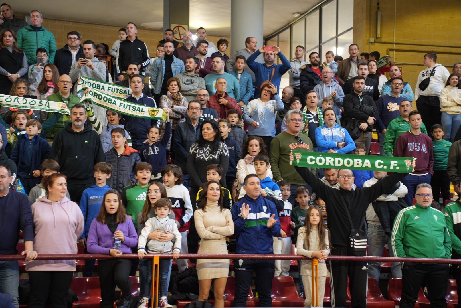 El Córdoba Futsal-Levante en imágenes