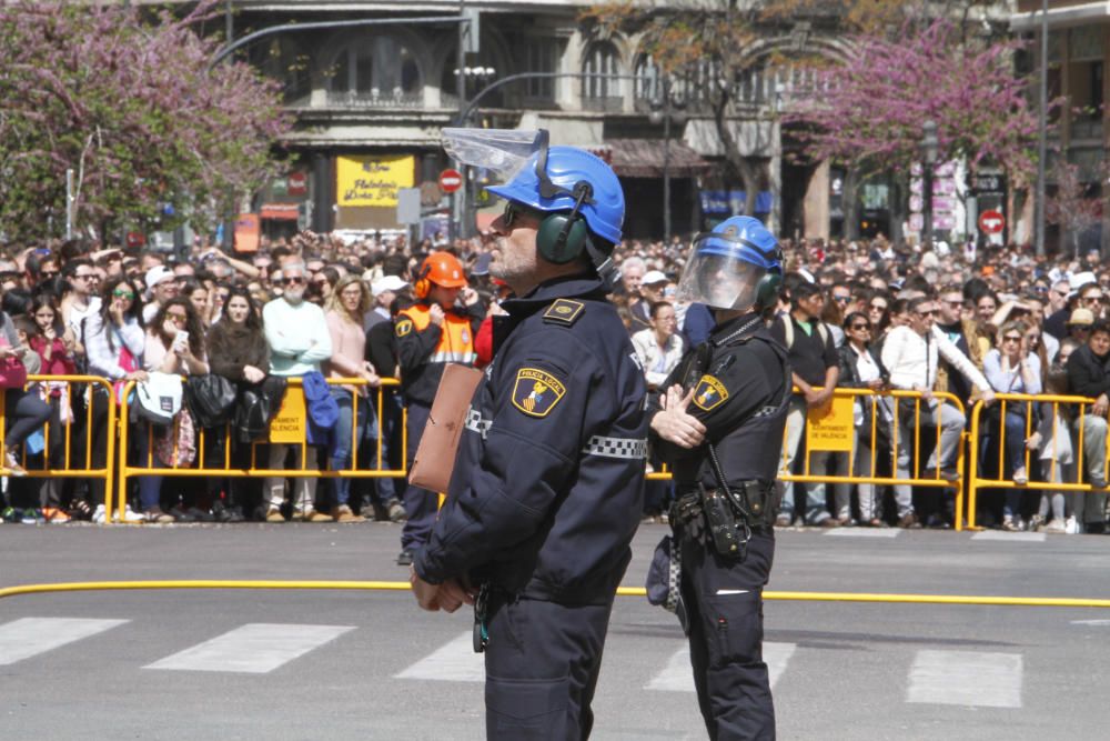 Búscate en la última mascletà de las Fallas 2017