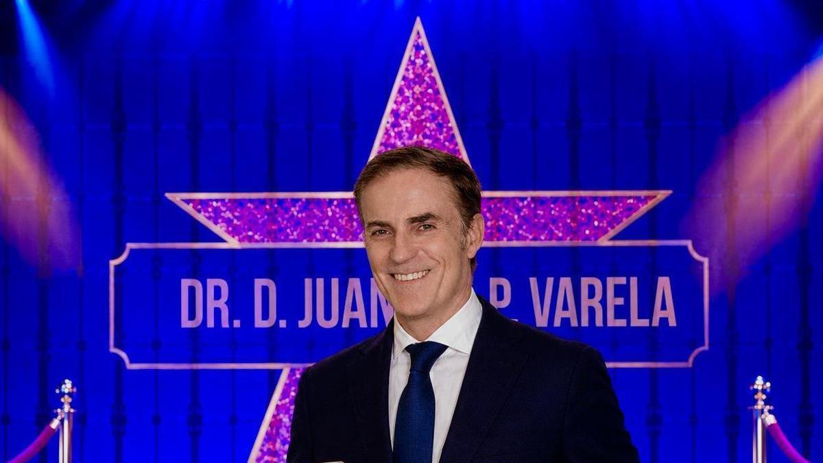 El Dr. Juan Carlos Pérez Varela recibe el Premio Costa del Río a su trayectoria profesional