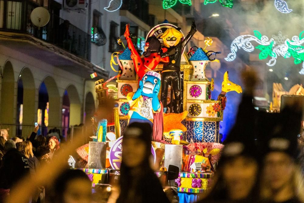 Benidorm aclama a los Reyes Magos.