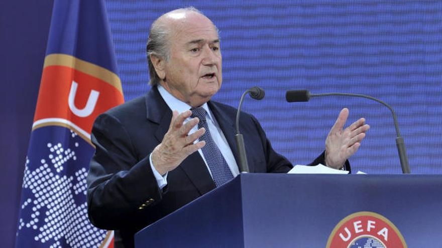 Blatter en un acto de UEFA.