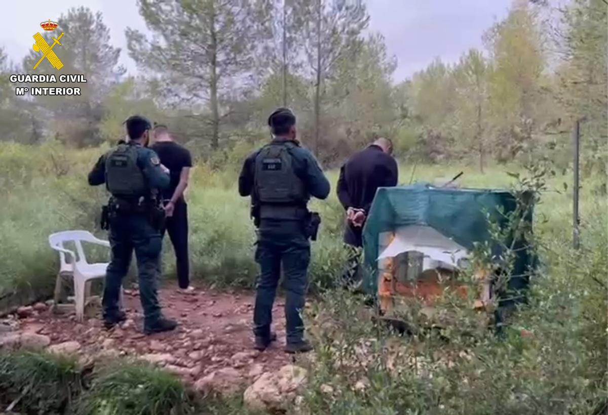 La detención de dos de los sospechosos.