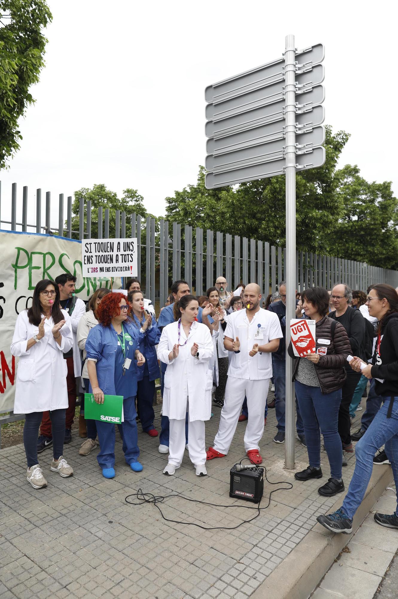 Treballadors de l'hospital Santa Caterina i Salut Mental denuncien que l'empresa s'oposa a negociar