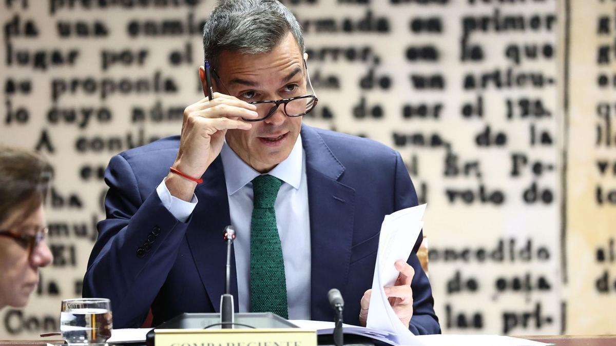 Pedro Sánchez, durant una  comissió d’investigació