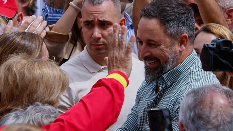 Abascal pide &quot;claridad&quot; al PP para &quot;cambiar las políticas&quot; y echar a Sánchez del Gobierno