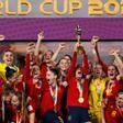 España se corona campeona del mundo tras derrotar a Inglaterra por 1-0