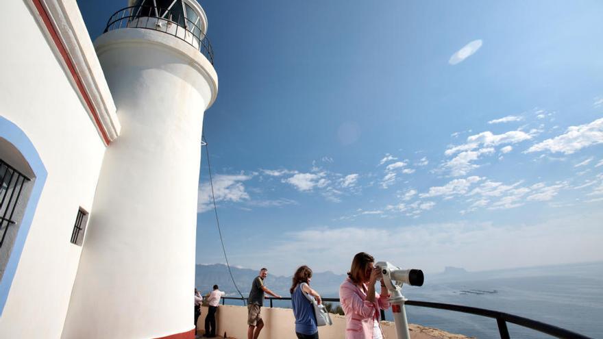 Ruta por el Faro del Albir.