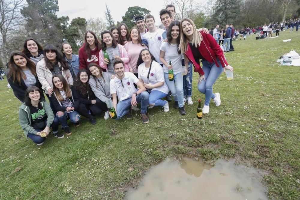 Comida en la Calle de Avilés 2018: ambientazo en el parque Ferrera