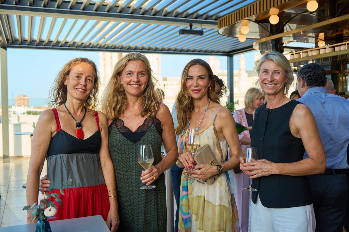 Mónica Santieri, Carolina Gil, Rosa Sanchís, Sofía Carpi (2)