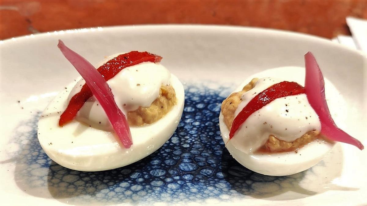 Los huevos rellenos del restaurante Piropo.