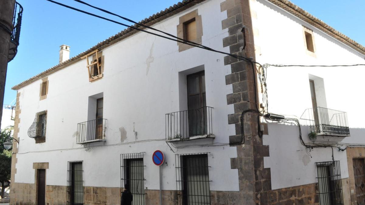 La Generalitat subvencionará la rehabilitación del palacete gótico de Xàbia conocido como la Casa dels Xolbi