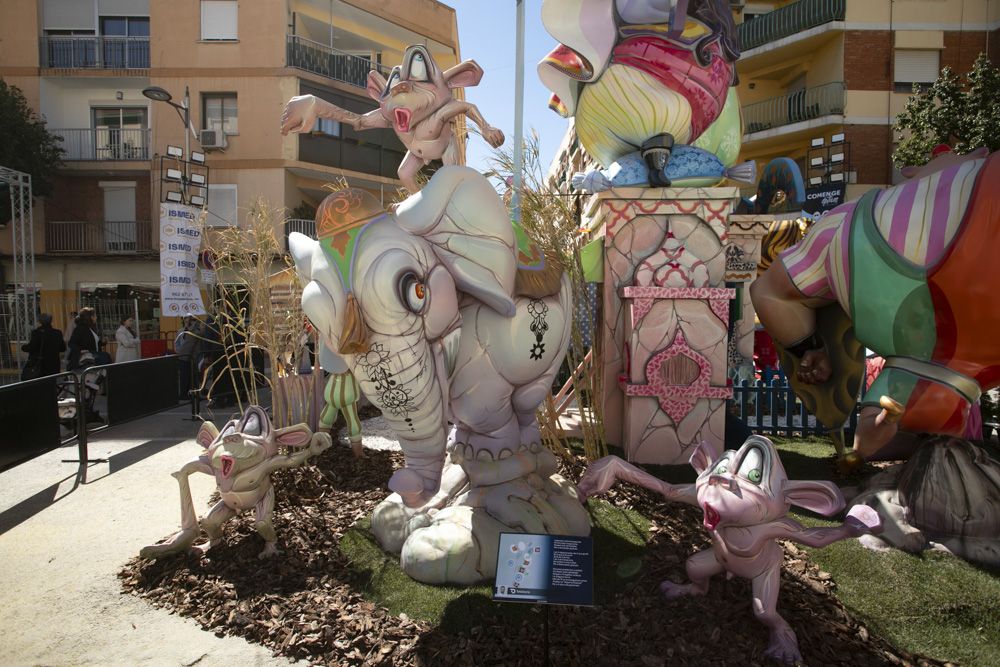 Crítica local de las fallas de Sagunt