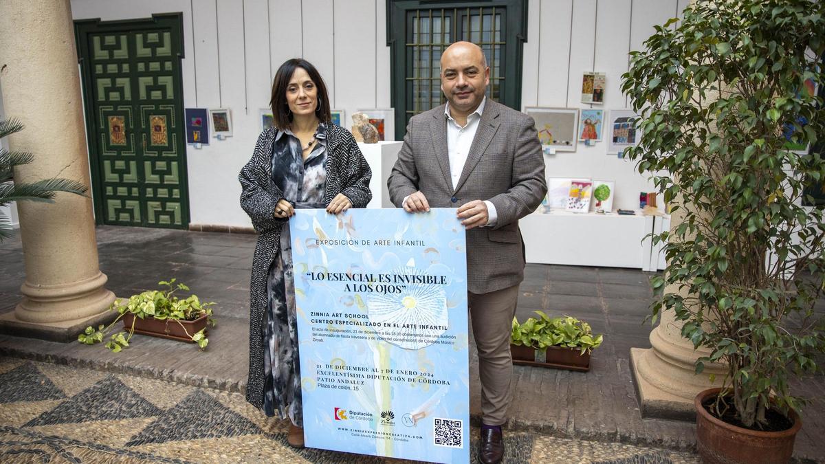 Presentación de la exposición 'Lo esencial es invisible a los ojos'.