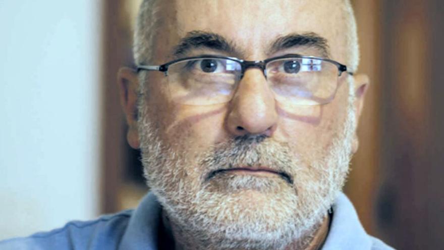 Ignacio Gaspar: «La literatura es una fórmula para ocuparse y salvarse»