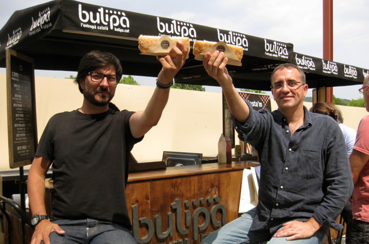 Karlos Tomás i Albert Cano mostren el Butipà a l’establiment que han obert a La Roca Village. Karlos Tomás i Albert Cano mostren el Butipà a l’establiment que han obert a La Roca Village.