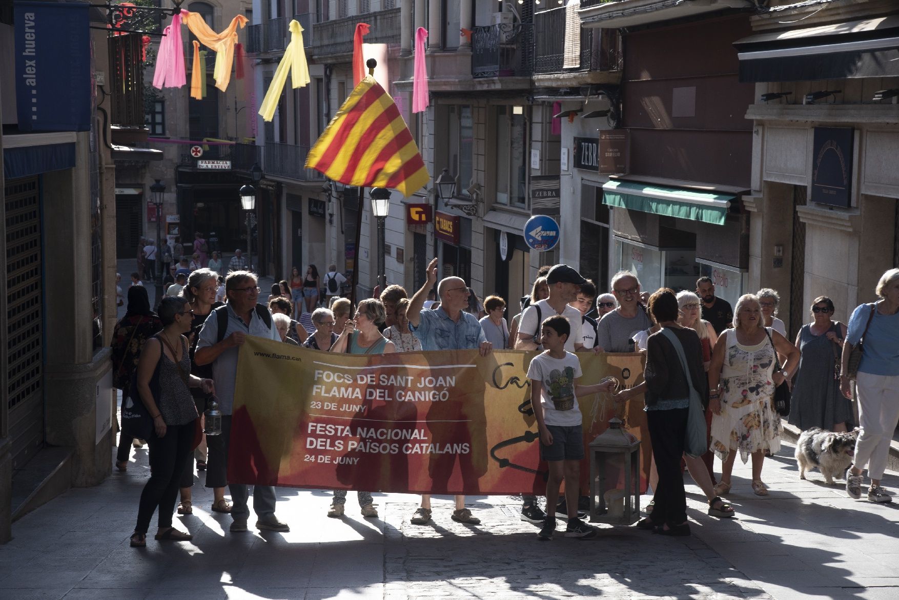 La Flama del Canigó arriba a Manresa