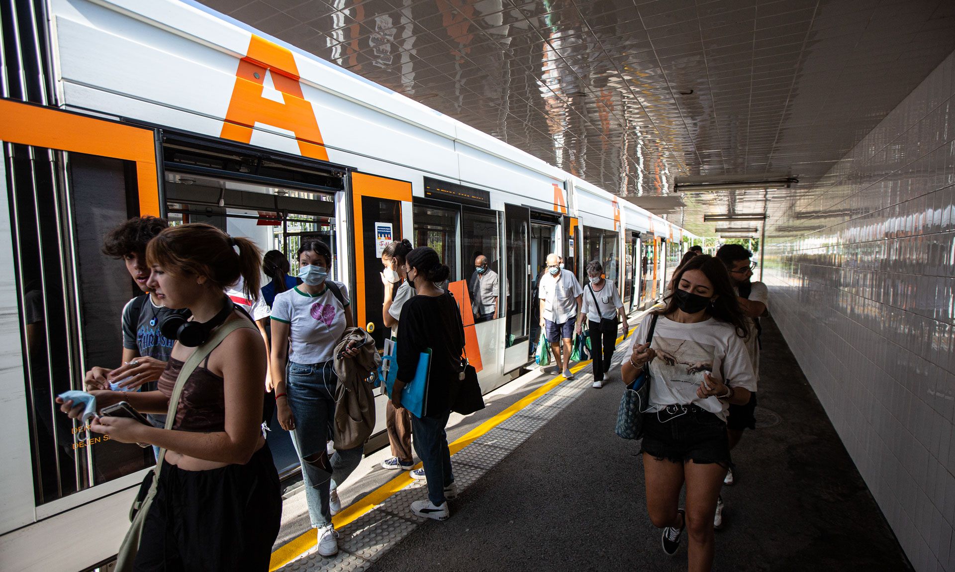 El TRAM "pesca" en la UA