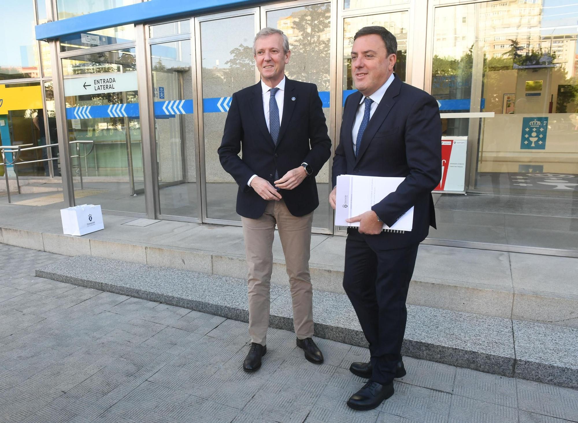 Reunión en A Coruña de los presidentes de la Xunta y la Diputación