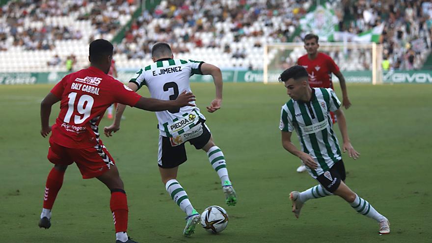 Las imágenes del Córdoba CF-Don Benito