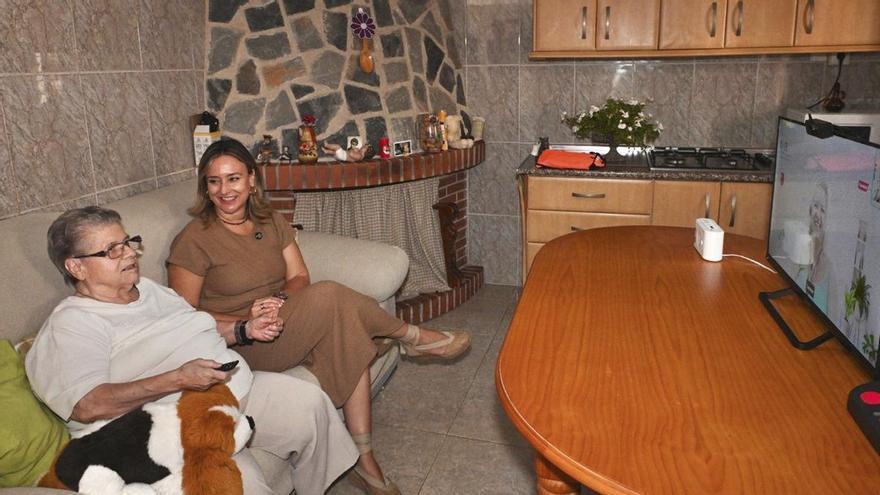 Un servicio gratuito de ‘TV Interactiva’ contra la soledad no deseada