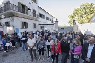 Manifestación en Son Busquets contra la ocupación de la finca