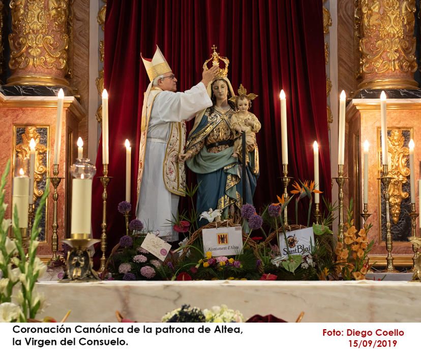 Medio millar de alteanos le ofrendaron sus flores a la Virgen