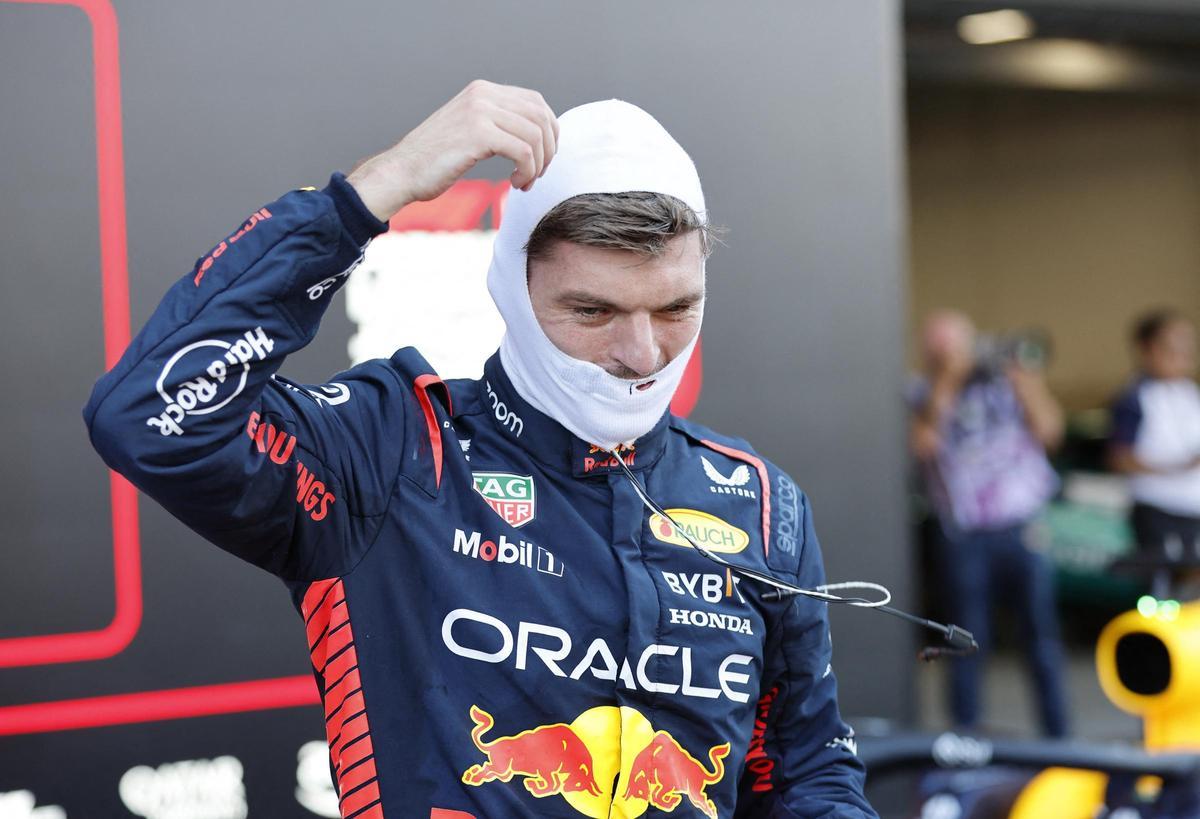 Max Verstappen celebra su triunfo en Suzuka (Japón). Max Verstappen celebra su triunfo en Suzuka (Japón).