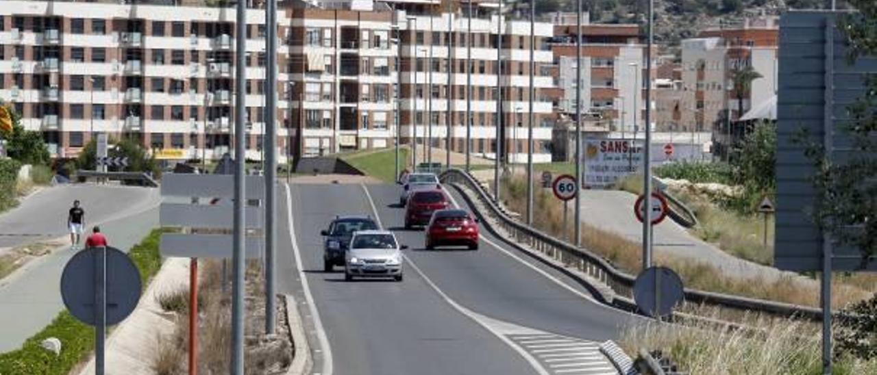 El Consell convierte en autovía sólo     600 metros entre Alzira y Carcaixent