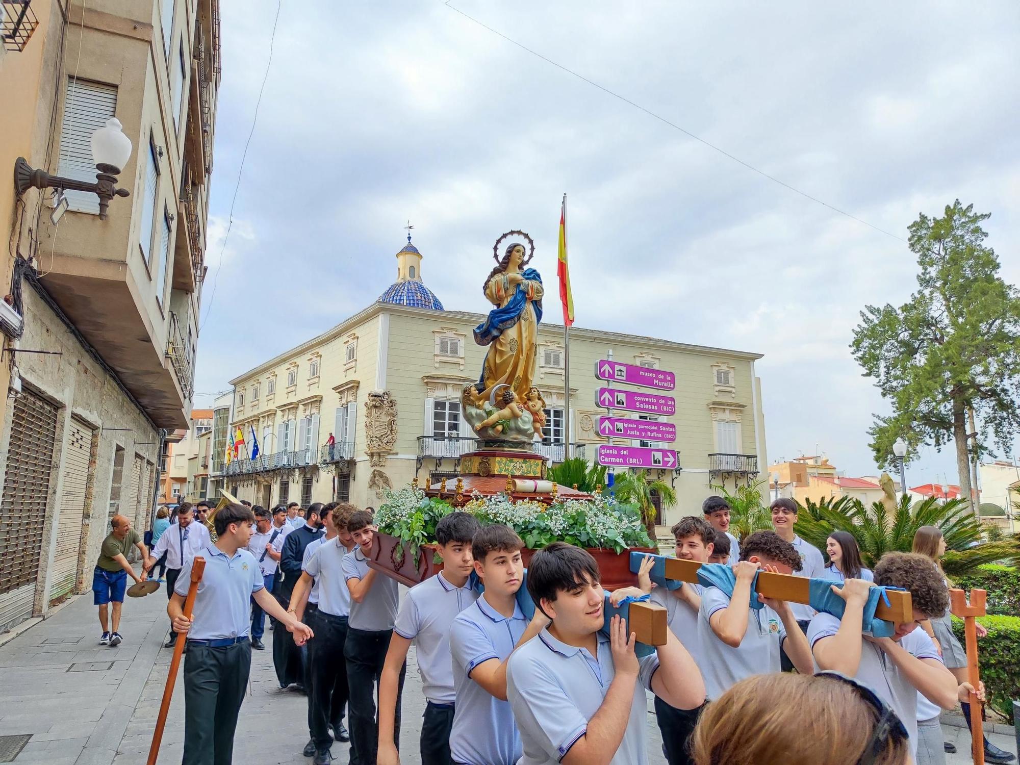Romería desde el Colegio Santo Domingo de Orihuela al Santuario de Nuestra Señora de Monserrate
