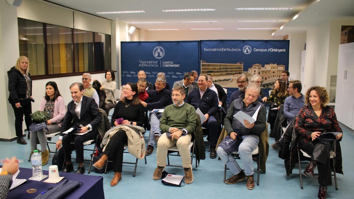 Reunión de la junta directiva Coeval en Ontinyent.