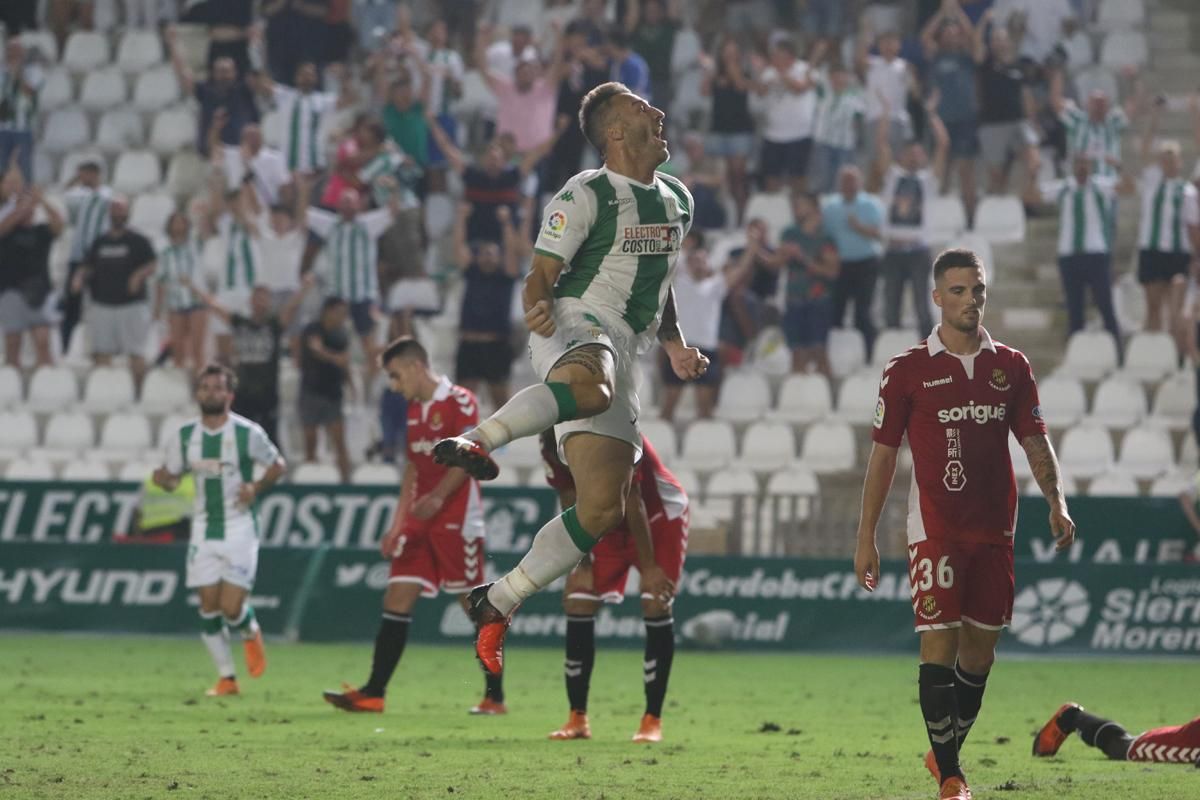 Las imáges del encuentro de Copa del Rey entre el Córdoba C.F. y el Nástic