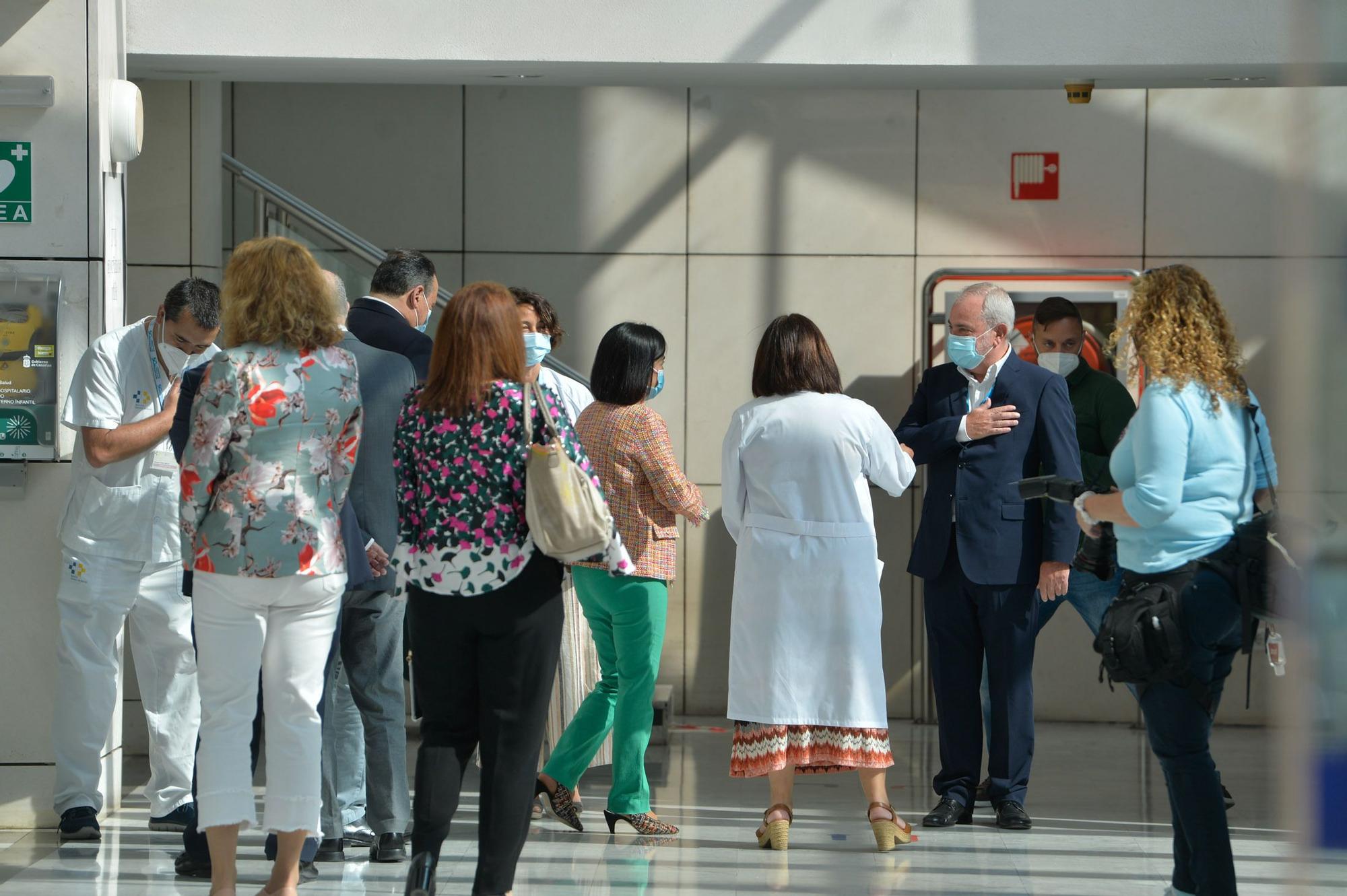 La ministra de Sanidad Carolina Darias visita el Hospital Universitario Insular de Gran Canaria