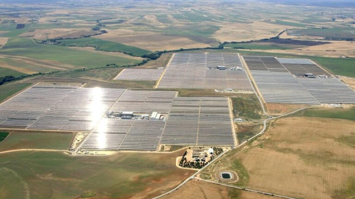 Invasión de macroparques solares en España: aumenta la inquietud