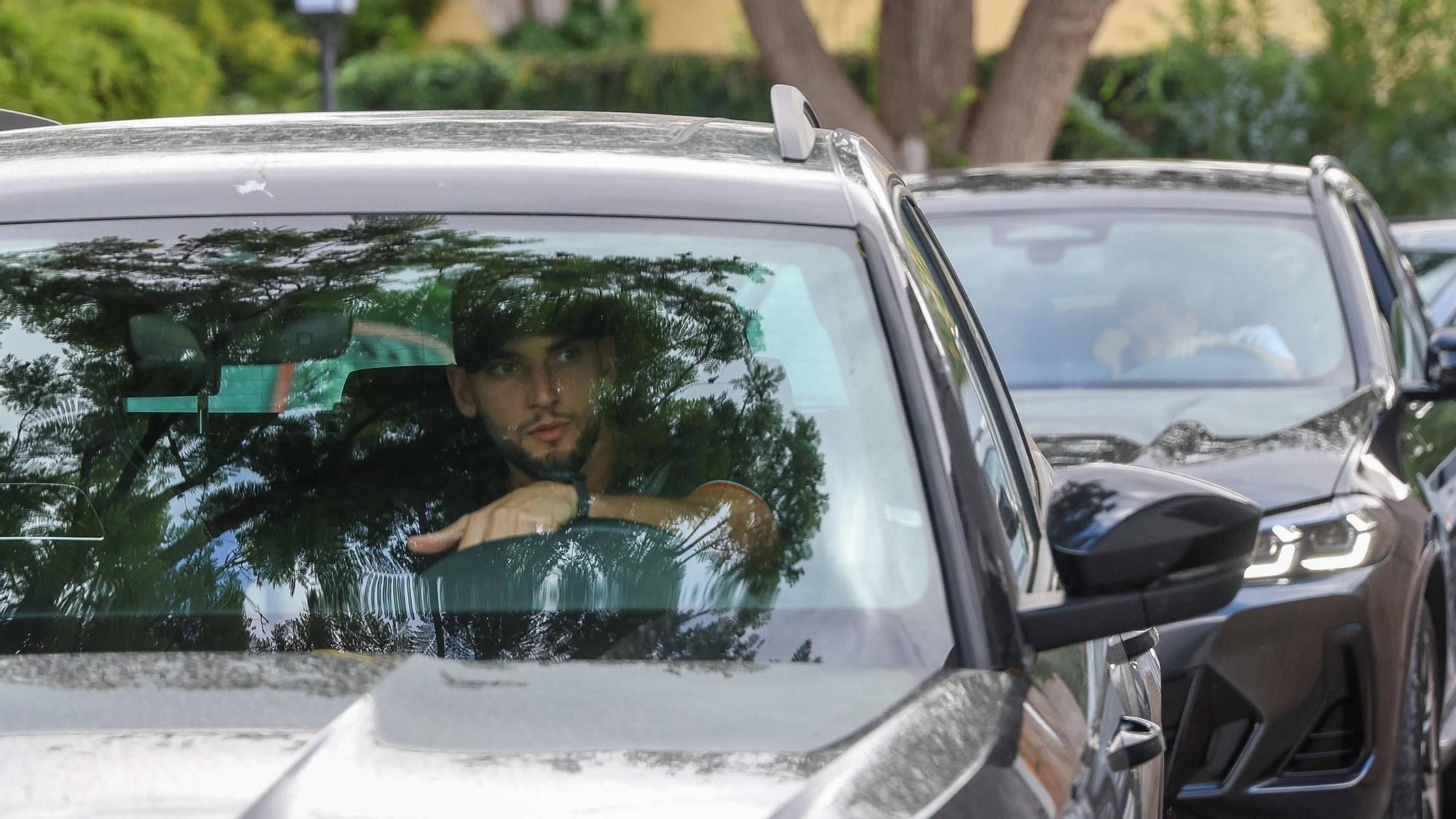 Así ha sido la comida de conjura del Valencia CF, con la presencia de Rafa Mir